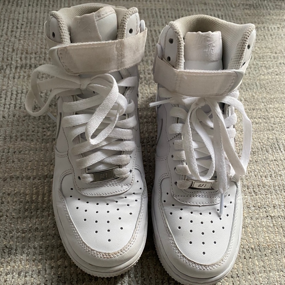 Nike Air Force 1 mid rise women’s